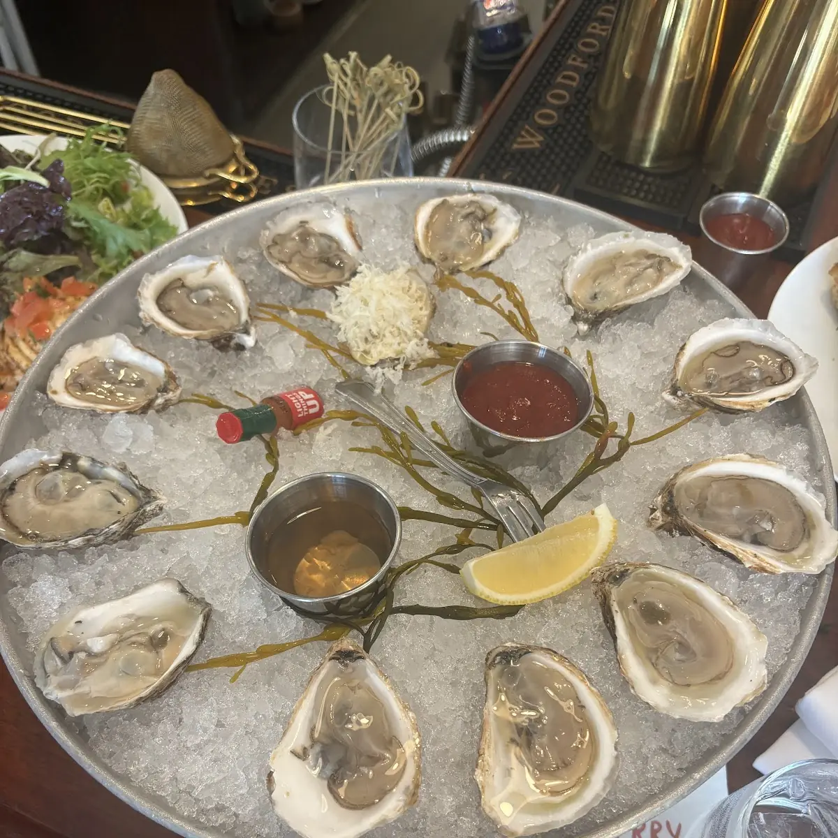 Happy Hour Oysters
