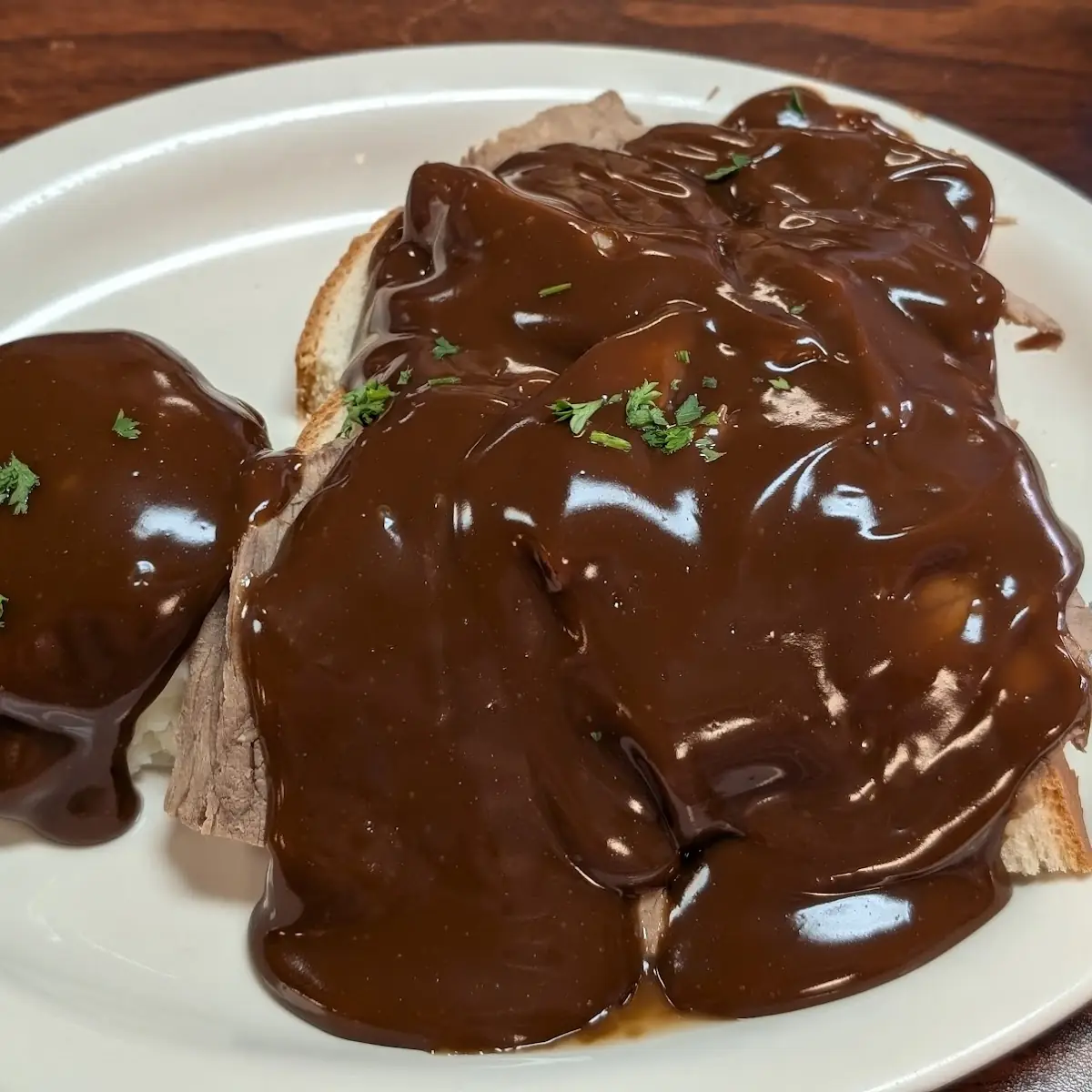 Hot Open Face Roast Beef Sandwich
