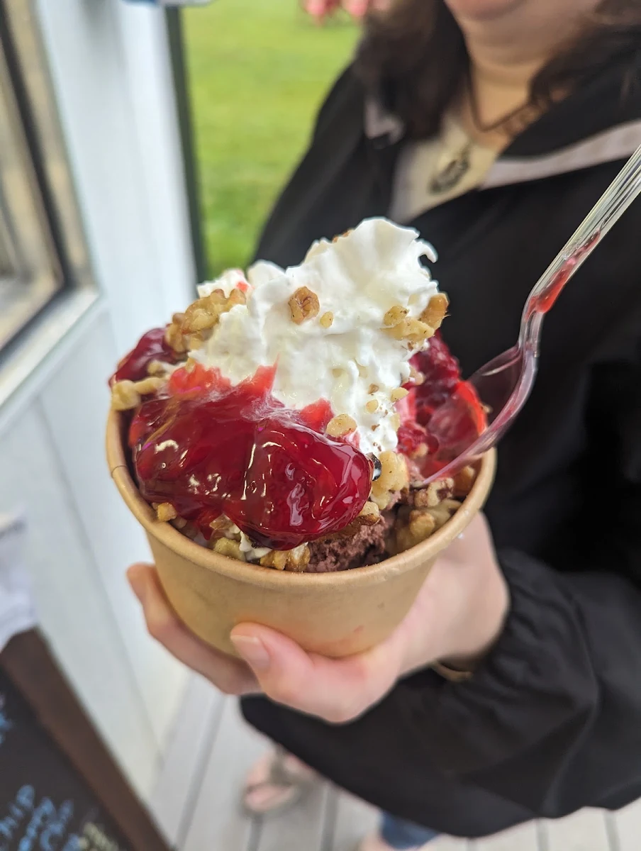 Strawberry Sundae