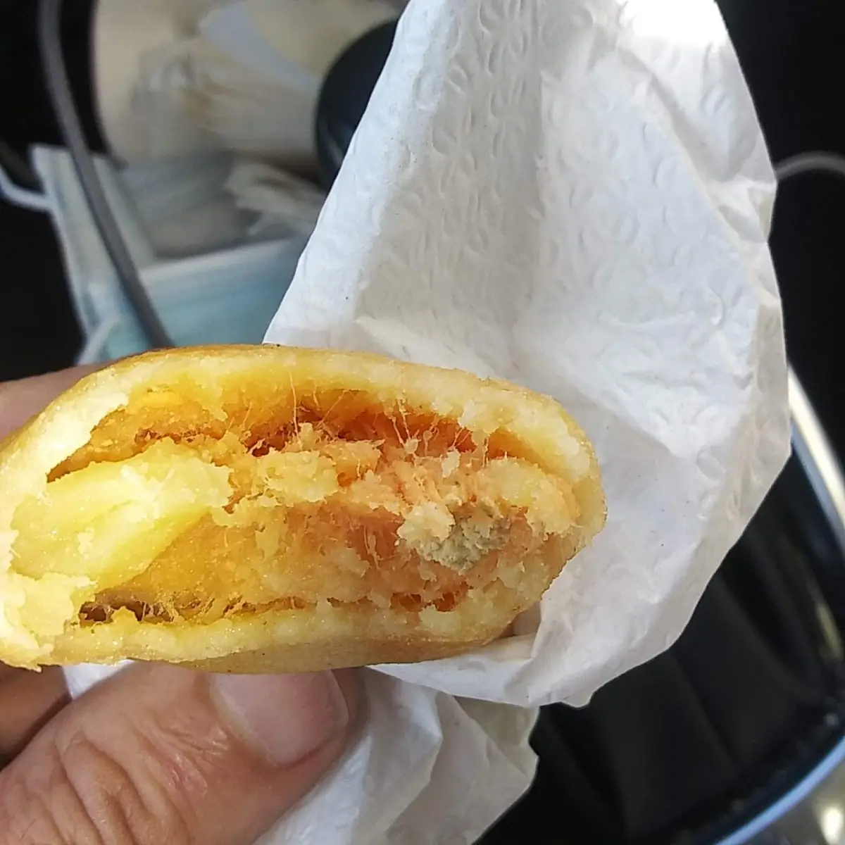 Empanada Colombiana de Pollo