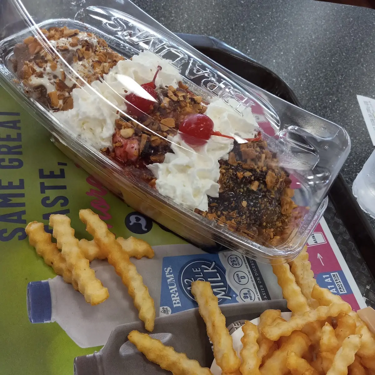 Banana Split and Crinkle Fries