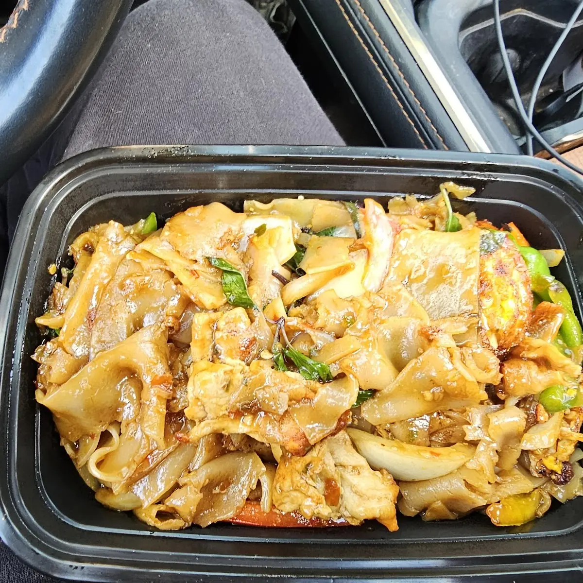 Pad Kee Mao with Chicken