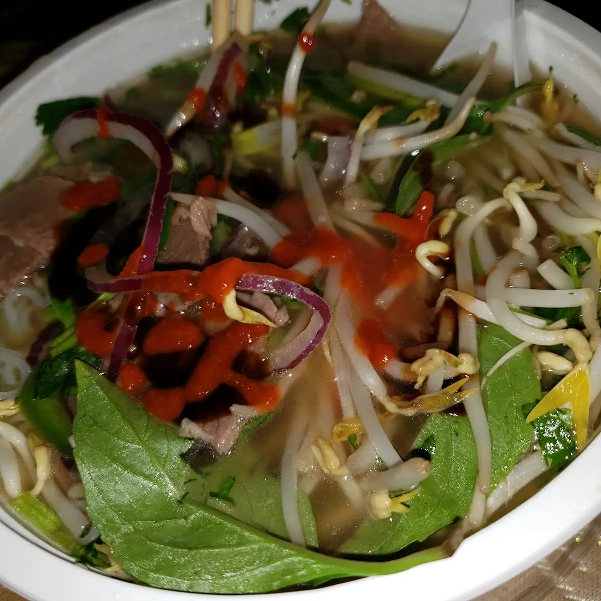 Eye Round Pho