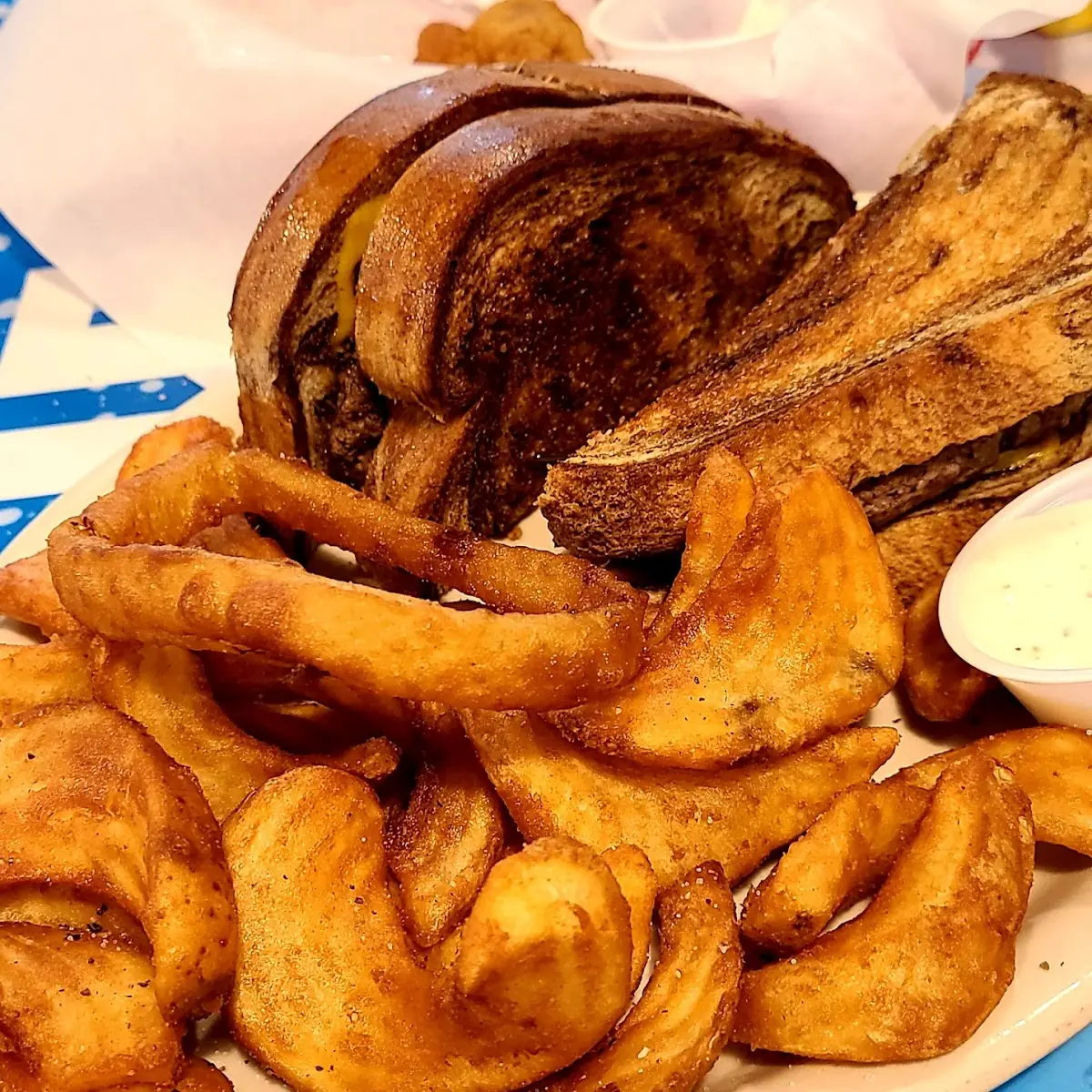 Patty Melt Sandwich & Sidewinders