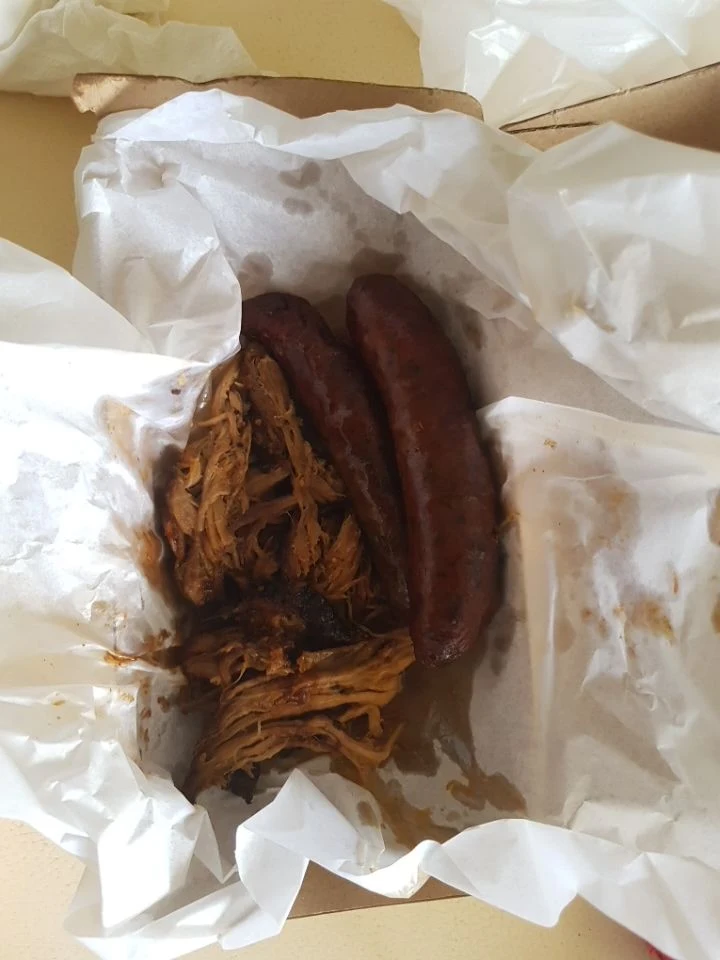 Pulled Pork and Sausages, Tex-Oz Smokehouse