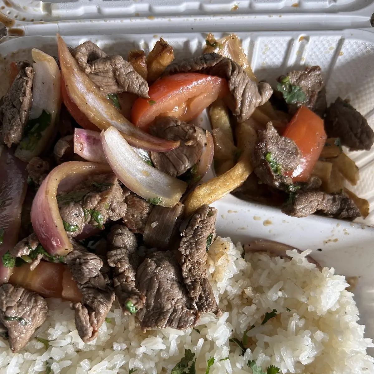 Lomo Saltado