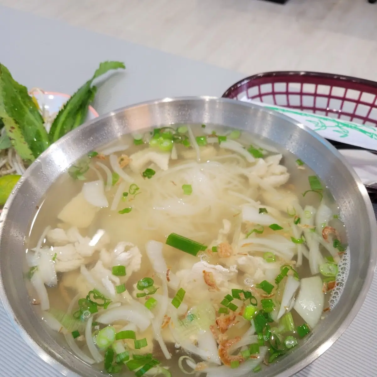Phở Hải Sản - Seafood Pho (Shrimp, squid, fish balls)