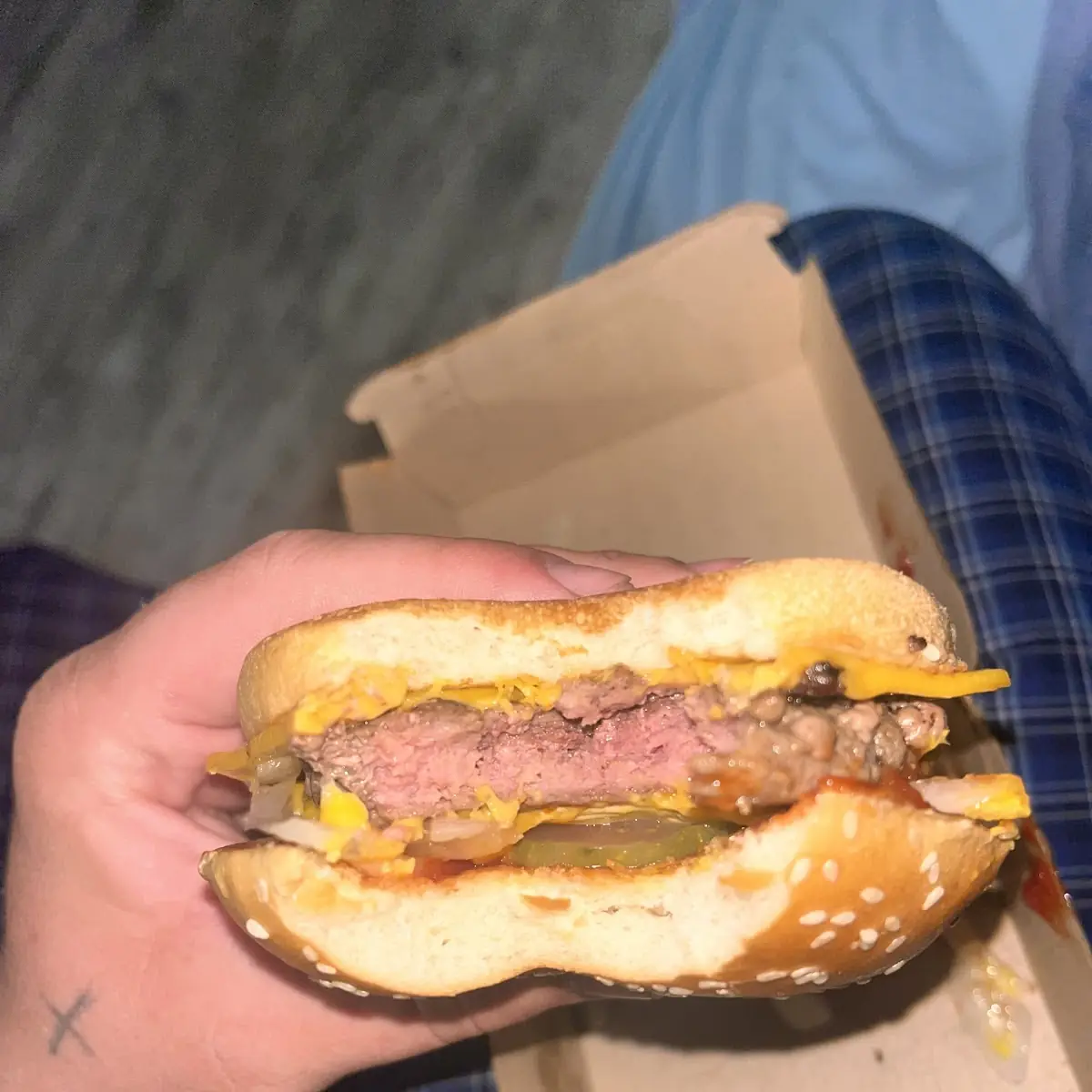 Raw Burger