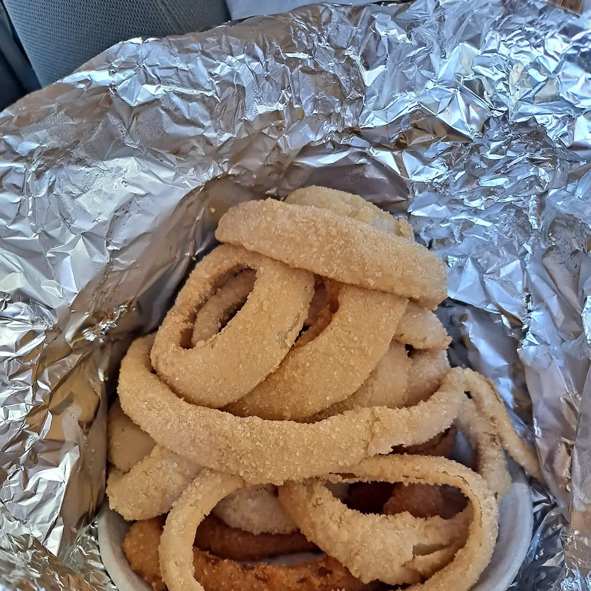 Pizza and Onion Rings