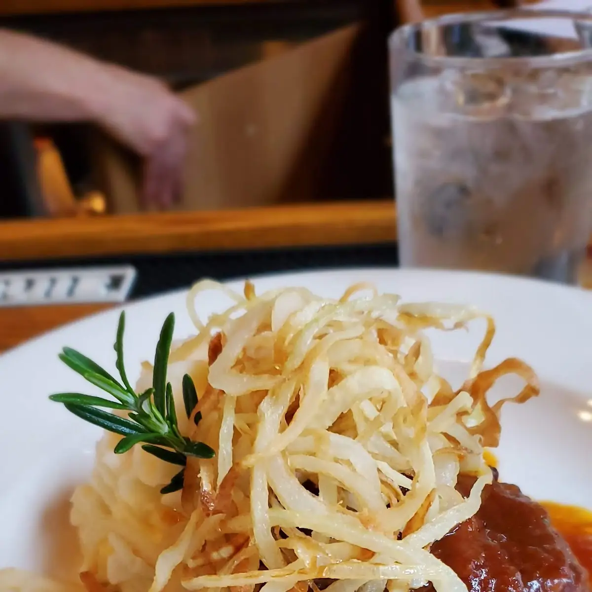Short Rib with Mashed Potato and Onion Strings