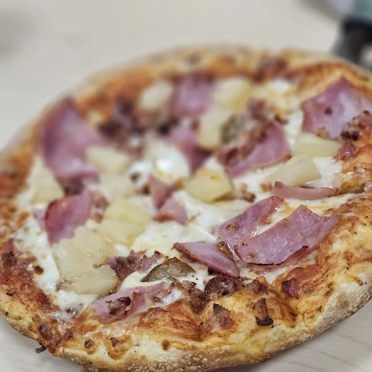 Hawaiian Pizza