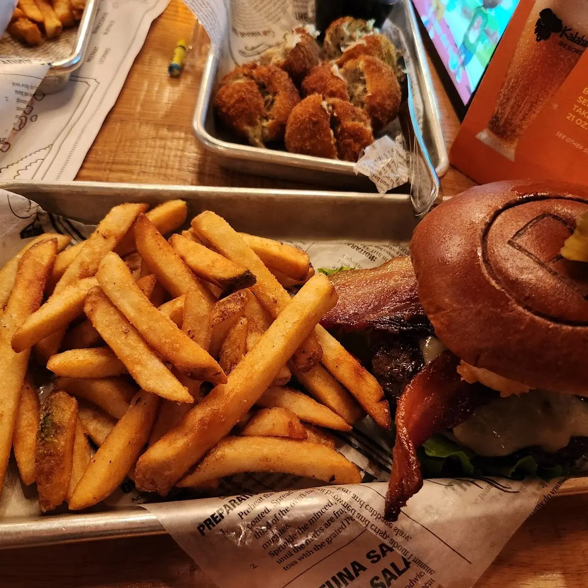 B-Lux Burger