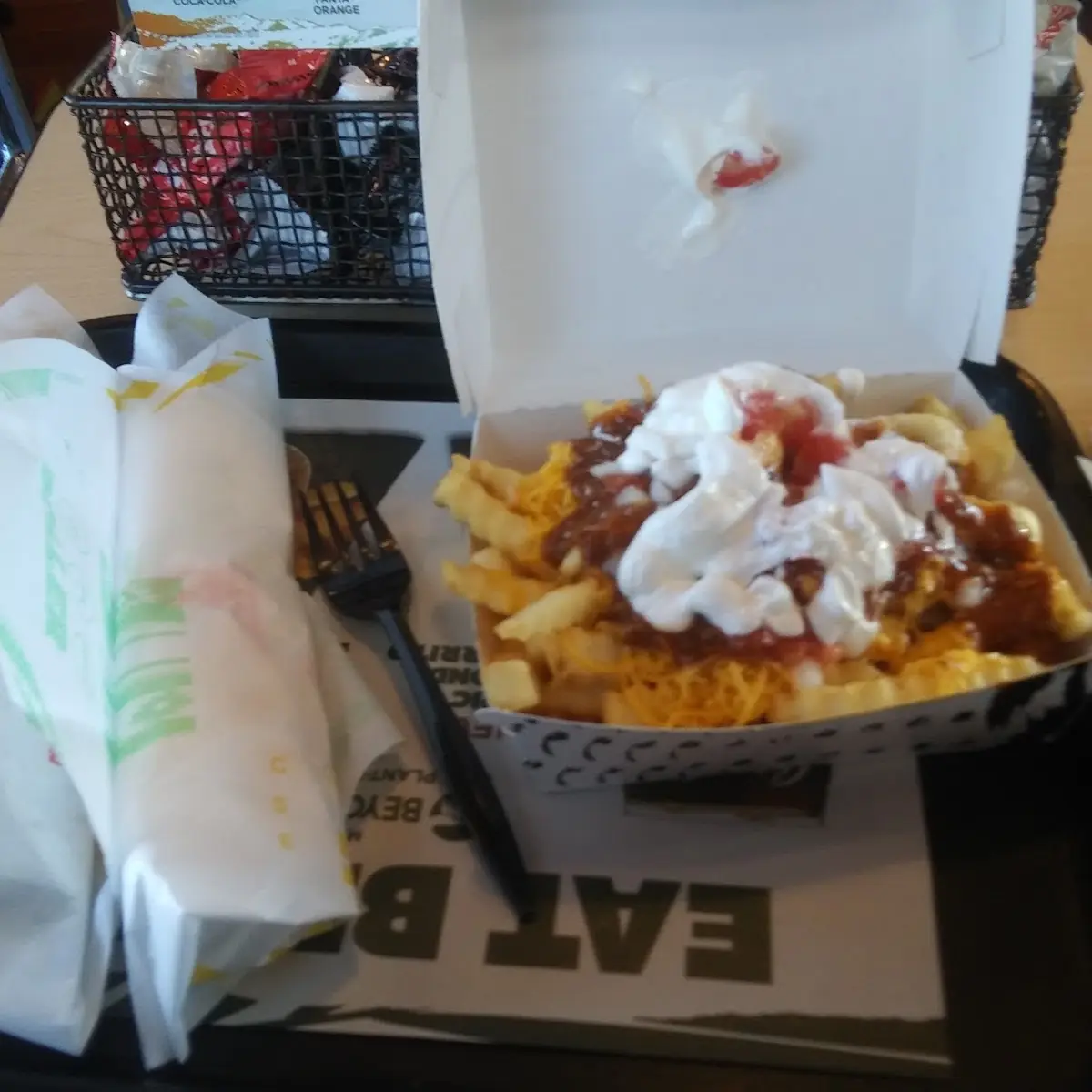 Deluxe Chili Cheese Fries