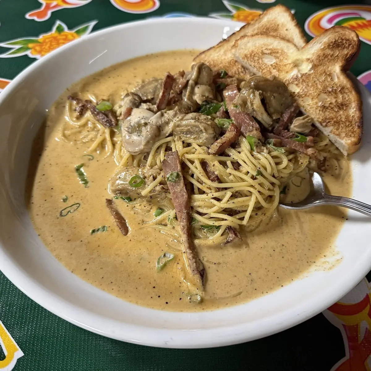 Chicken and Oysters Noodles