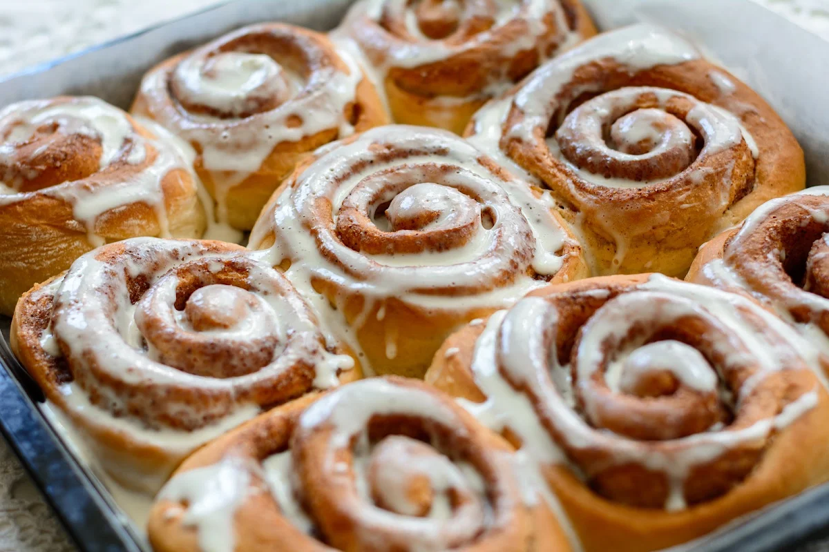 B a Cinnamon Bun