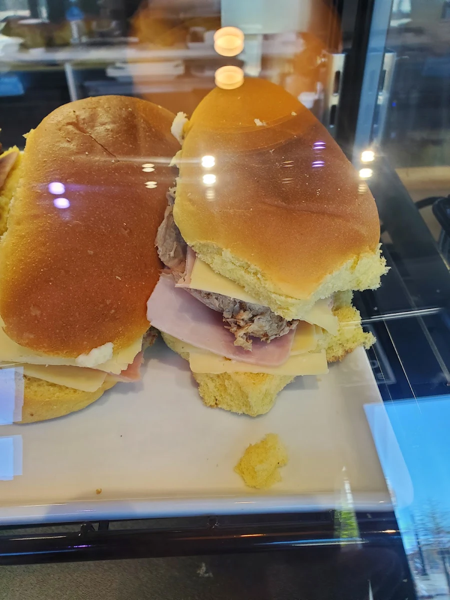 Media Noche Sandwich Cubano