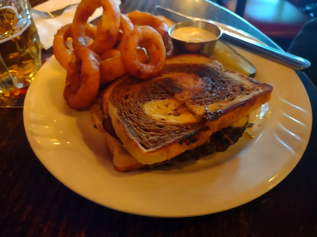 Ruben and Onion Rings