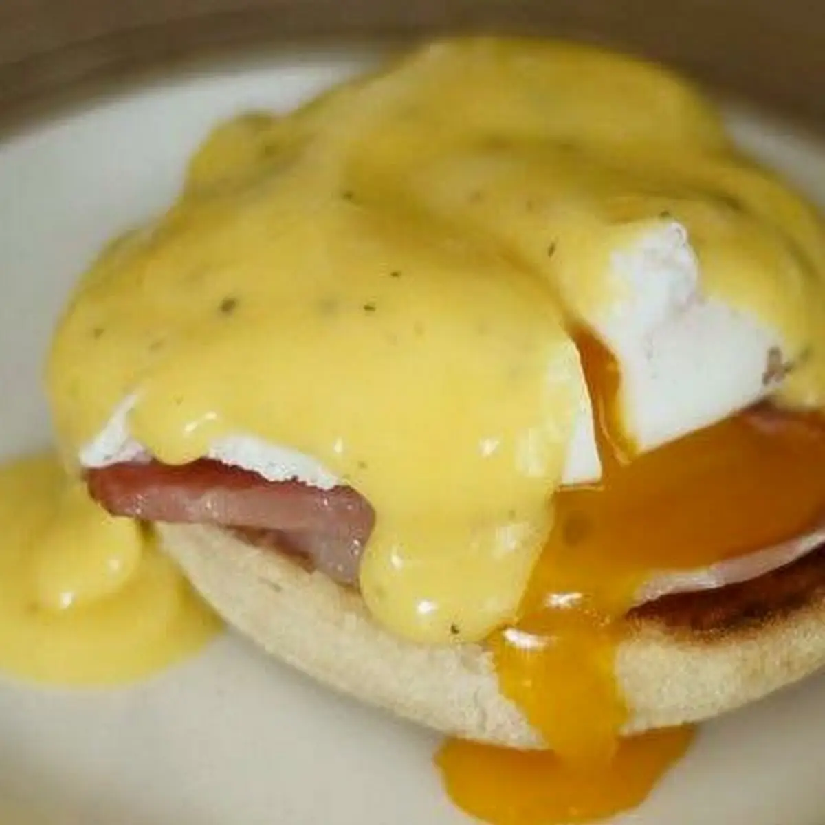 Eggs Benedict