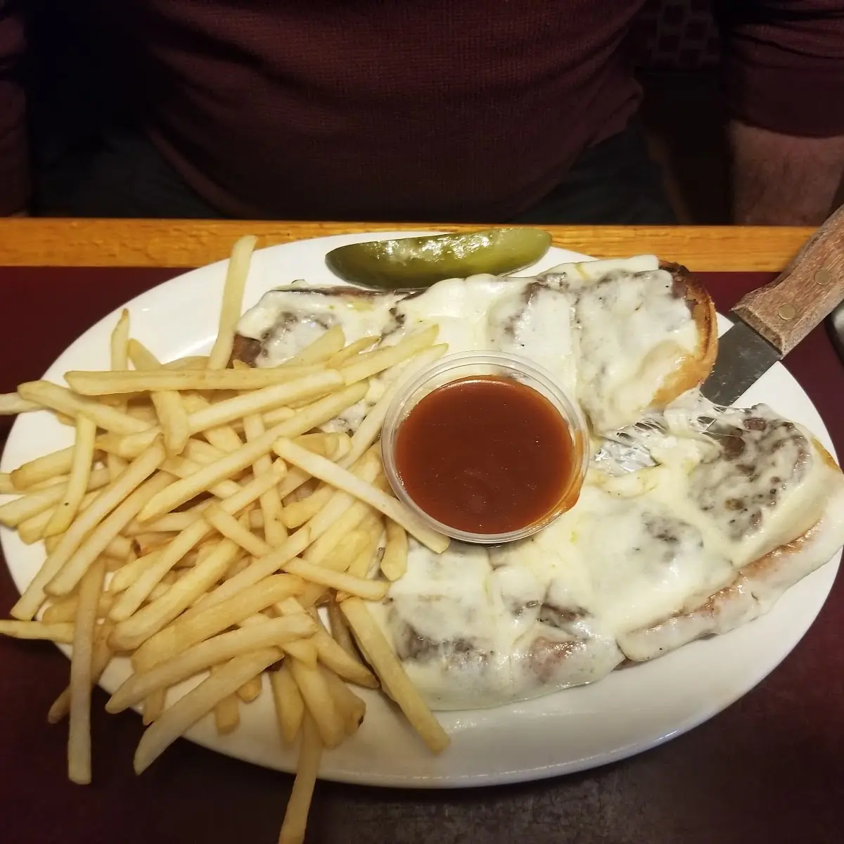 Filet Mignon Tidbits on Garlic Bread with Melted Mozzarella