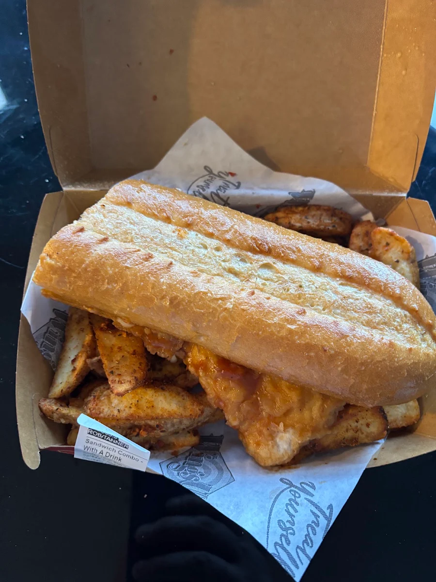 Smiley Sandwich, WingsUp! Calgary - Macleod