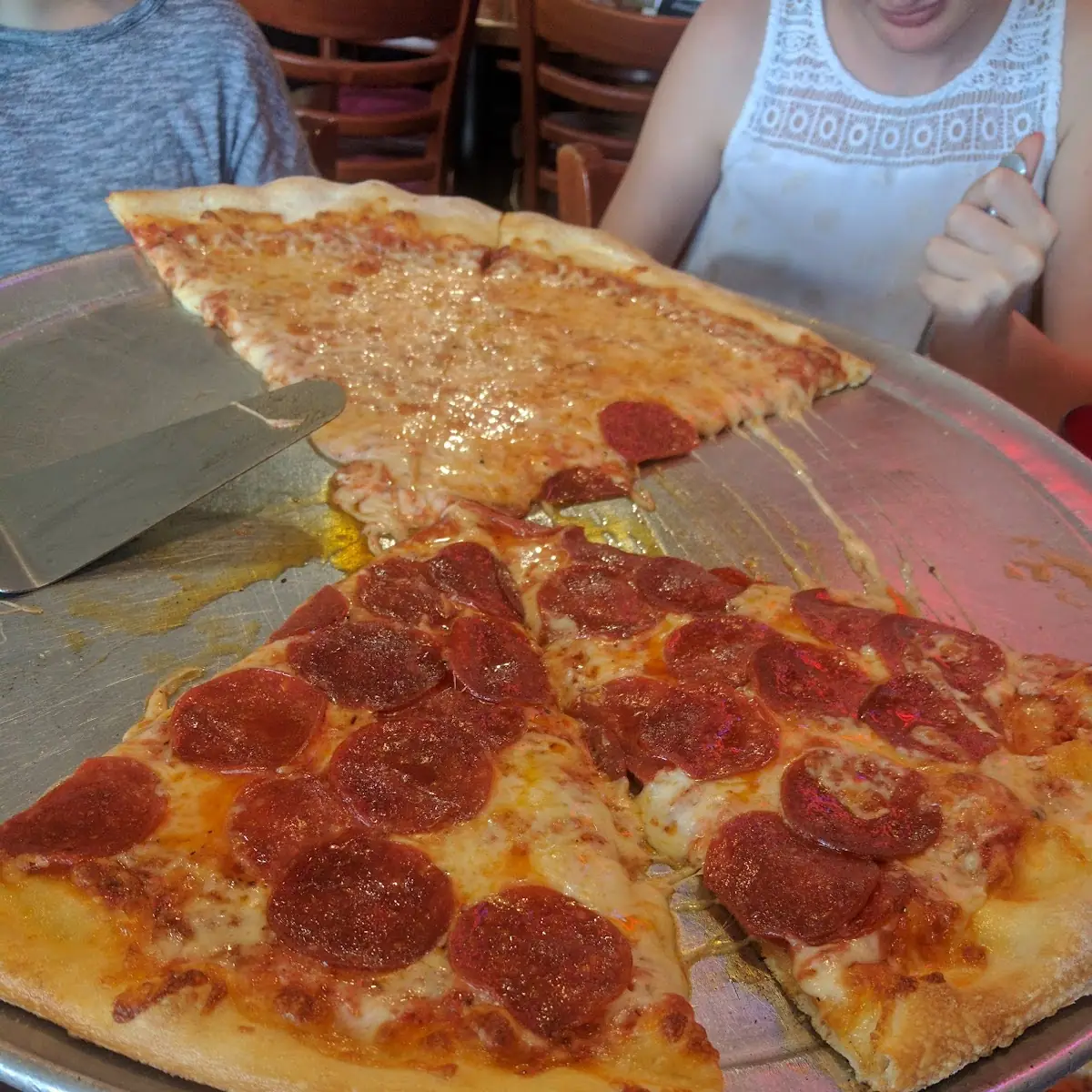 Fresh Tomatoes Pizza