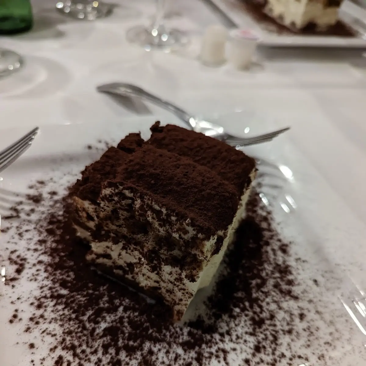 Tiramisu Cake