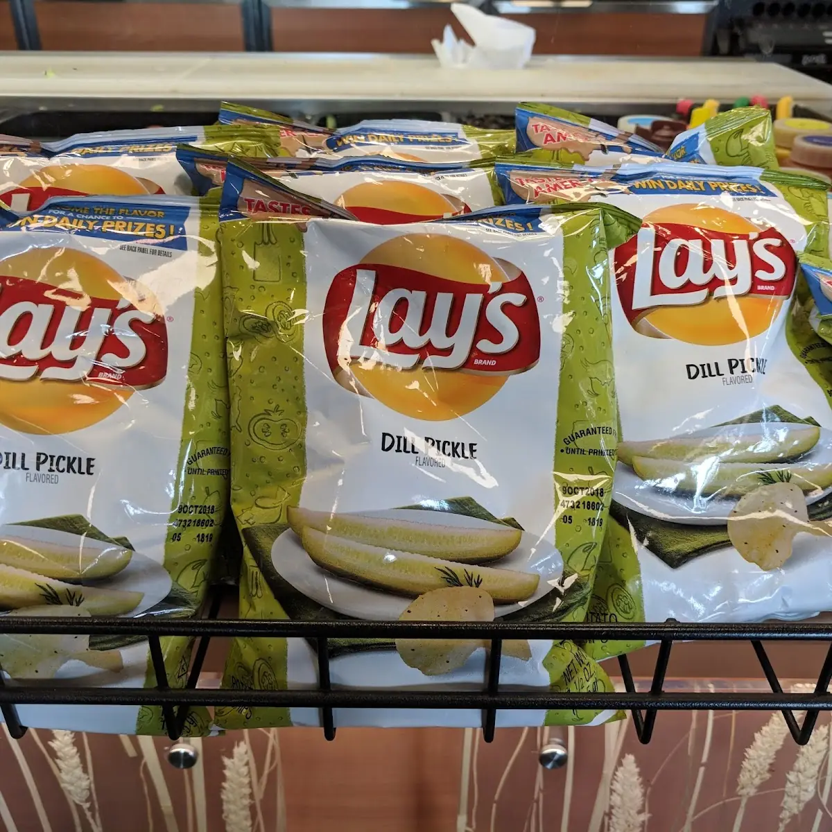 Lays Dill Pickle Chips