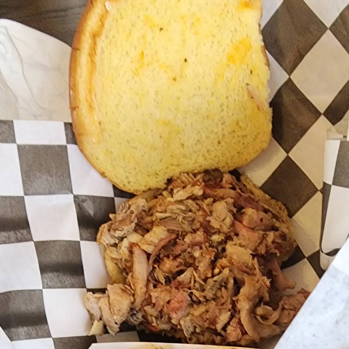 Pulled Pork Sandwich Brisket Mac Cheese