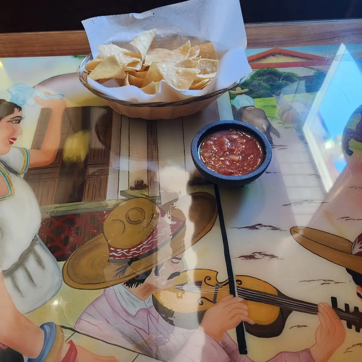 Chips & Salsa
