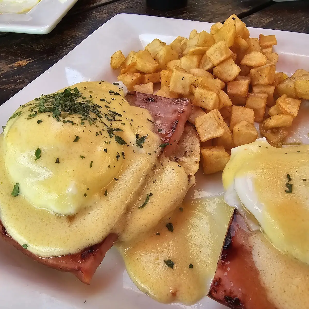 Eggs Benedict