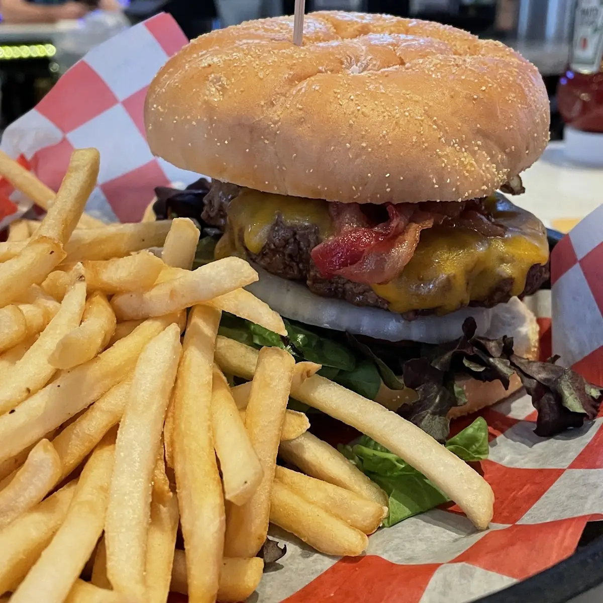 Bacon Cheeseburger