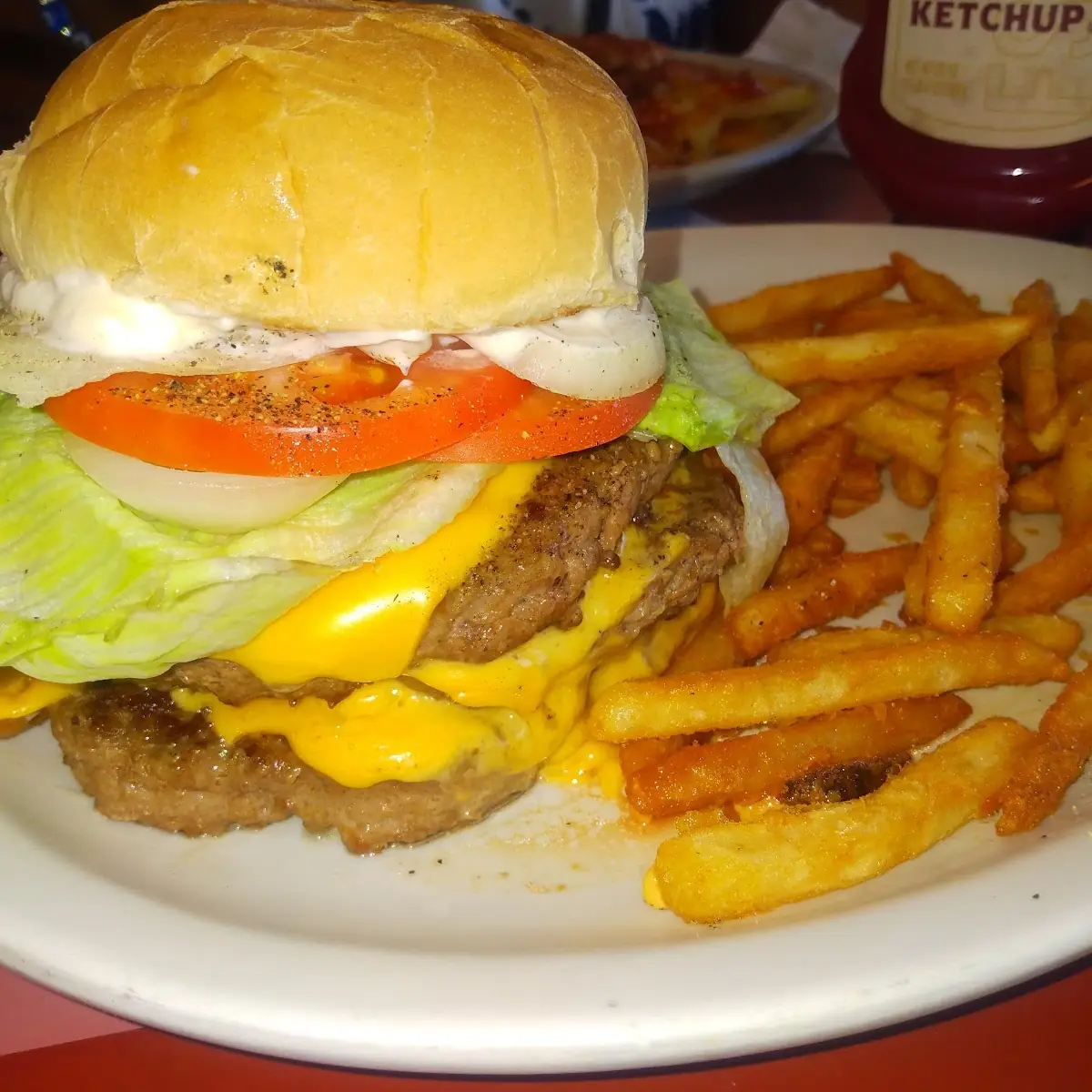 Triple Cheeseburger