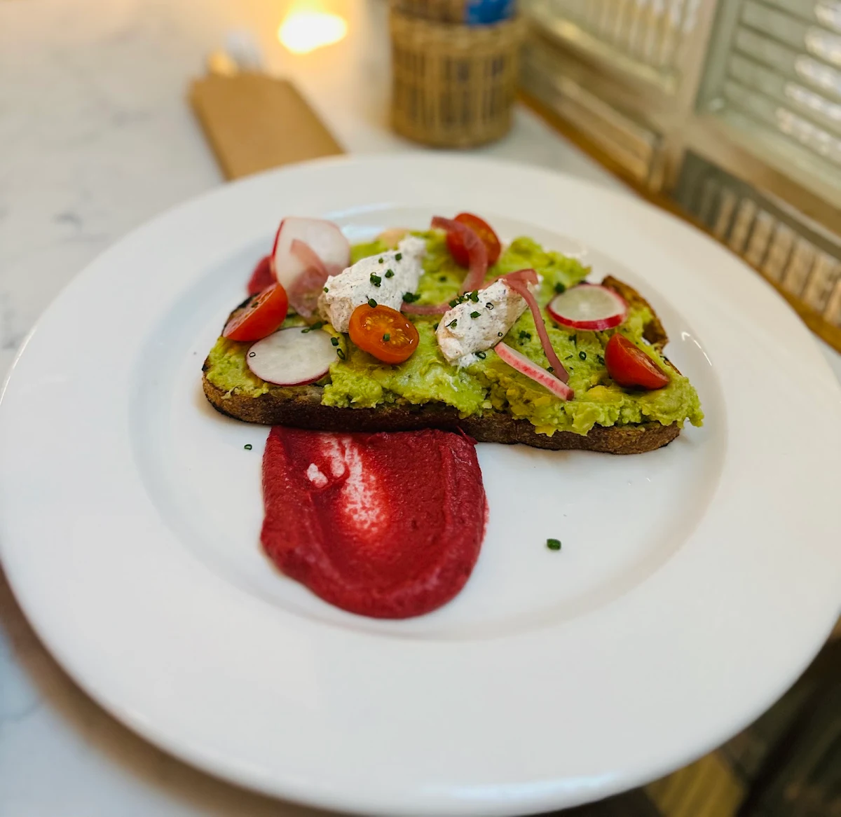 Brekkie Avo GFO