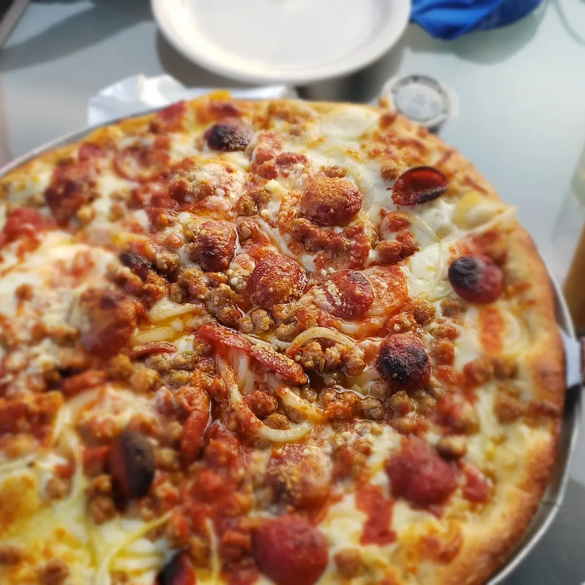 Old World Pizza Is Delish