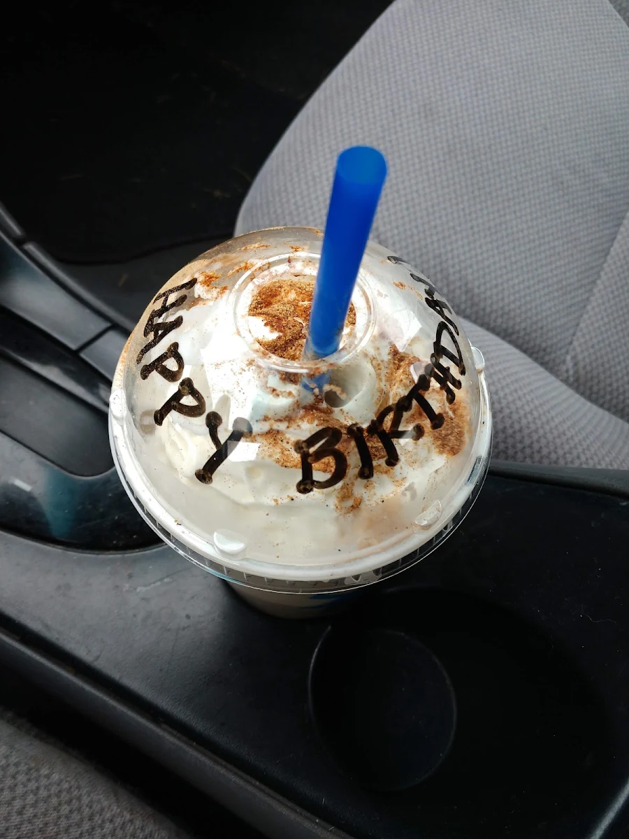 Cinnamon Bun Chai Tea Latte