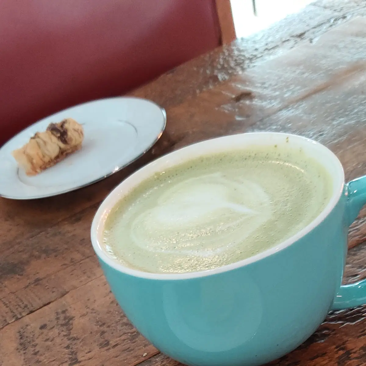 Baklava Banana Macaroon & Matcha Lavender Latte