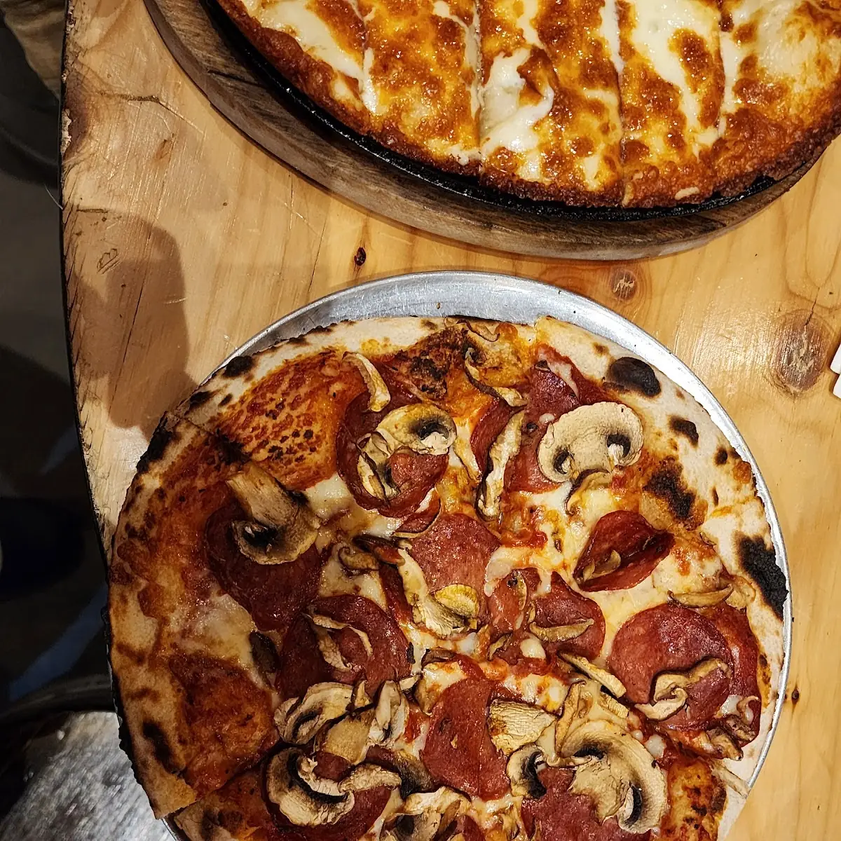 Mushroom Pepperoni Pizza