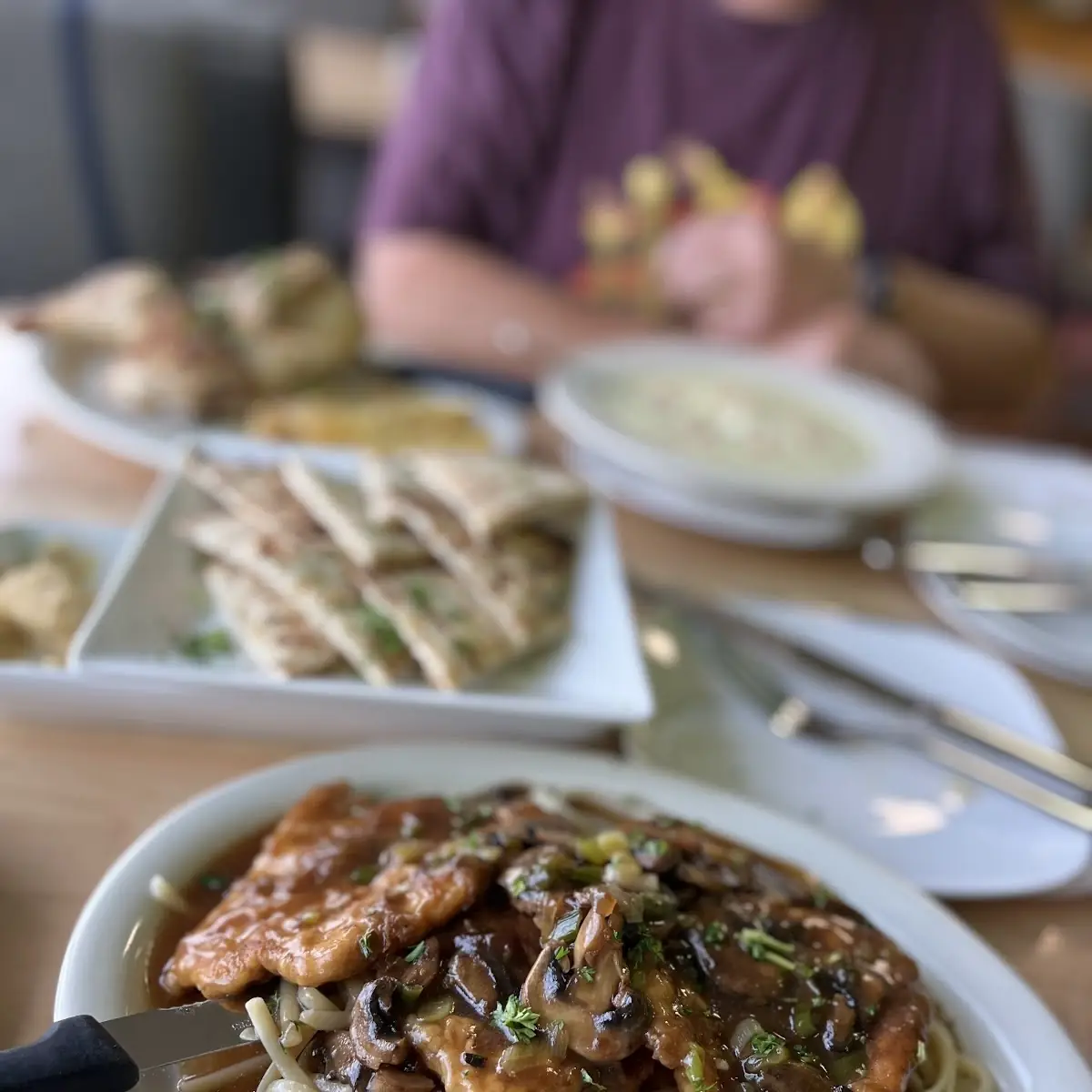 Chicken Marsala O Linguine