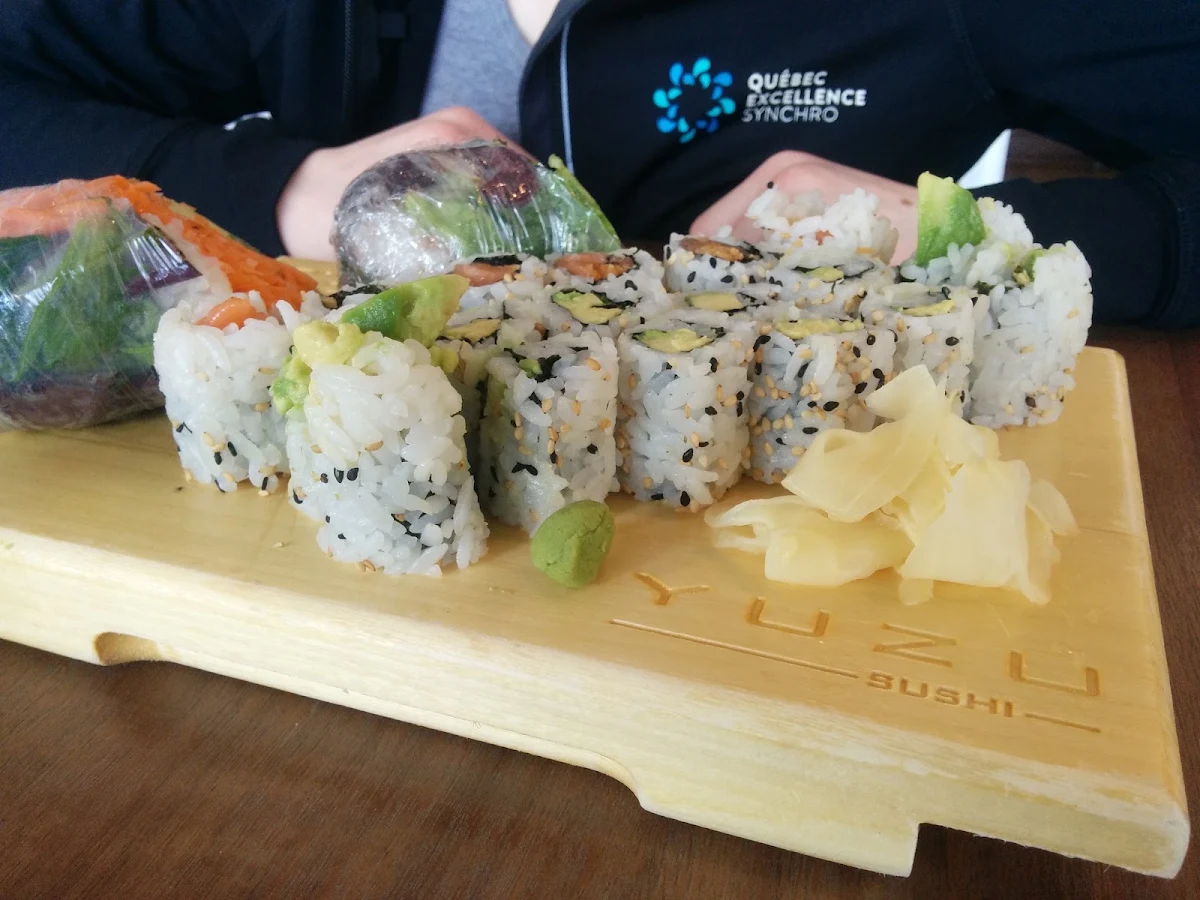Rouleau de Printemps Végétarien Vegetarian Spring Roll, Yuzu sushi