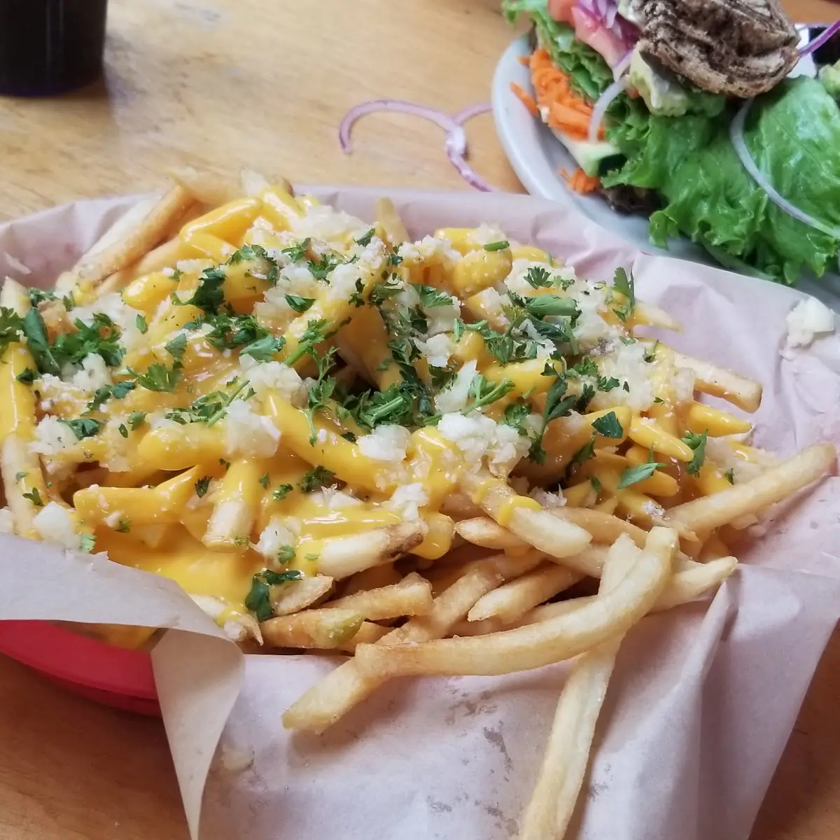 Cheesy Garlic Fries