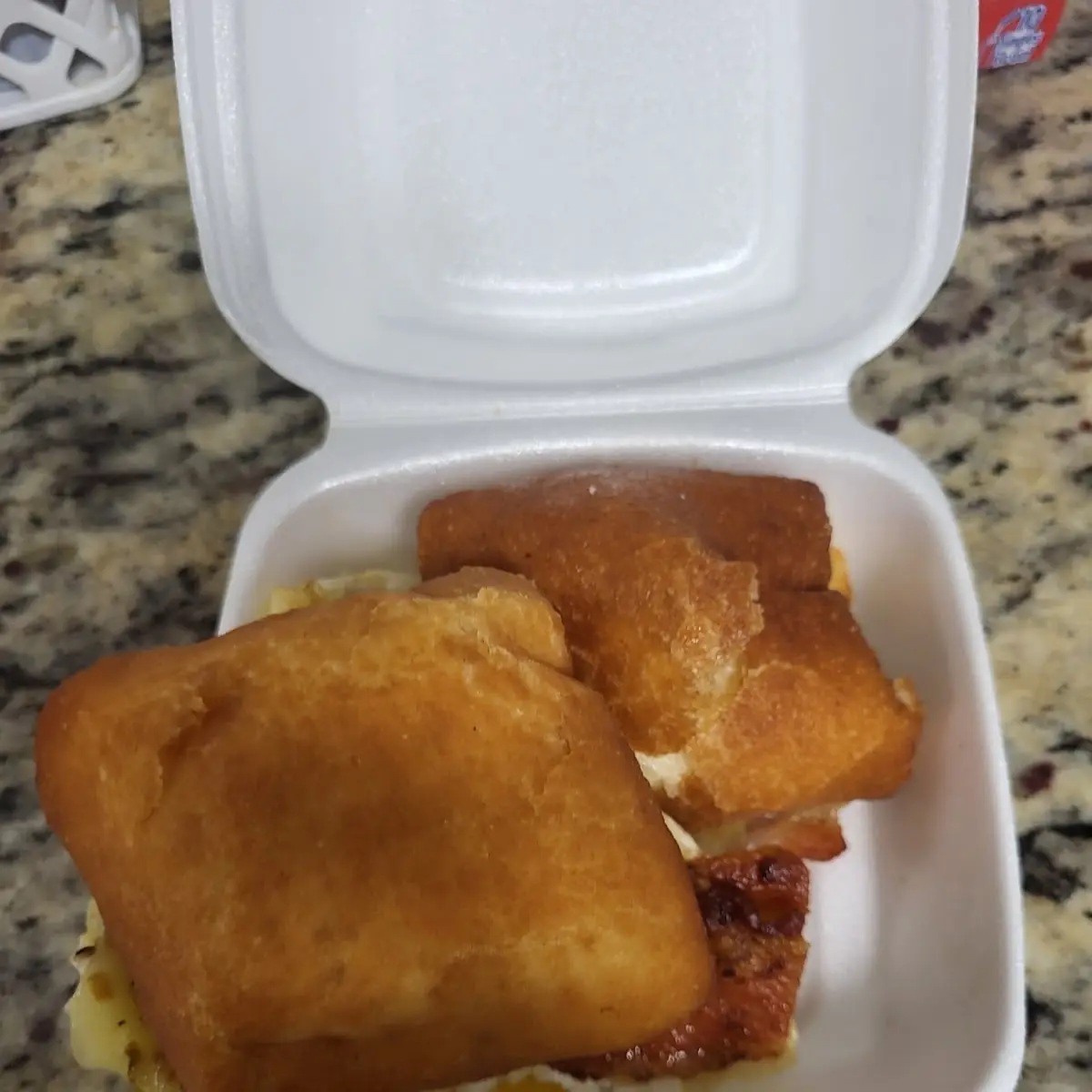 Beignet Sliders w Sausage Egg & Cheese