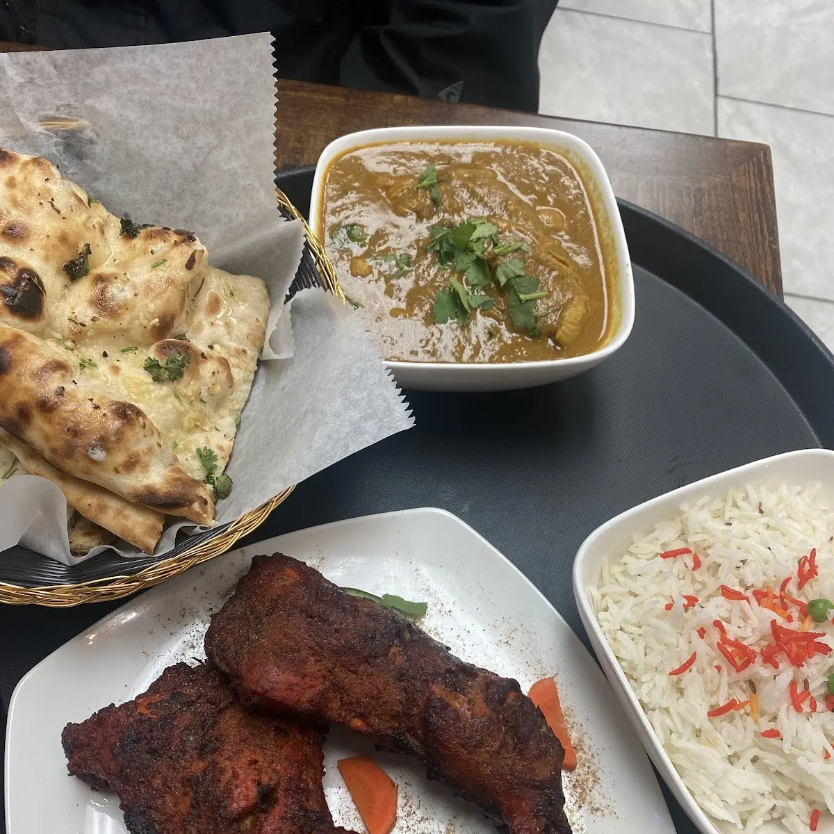 Garlic Naan and Chicken Curry
