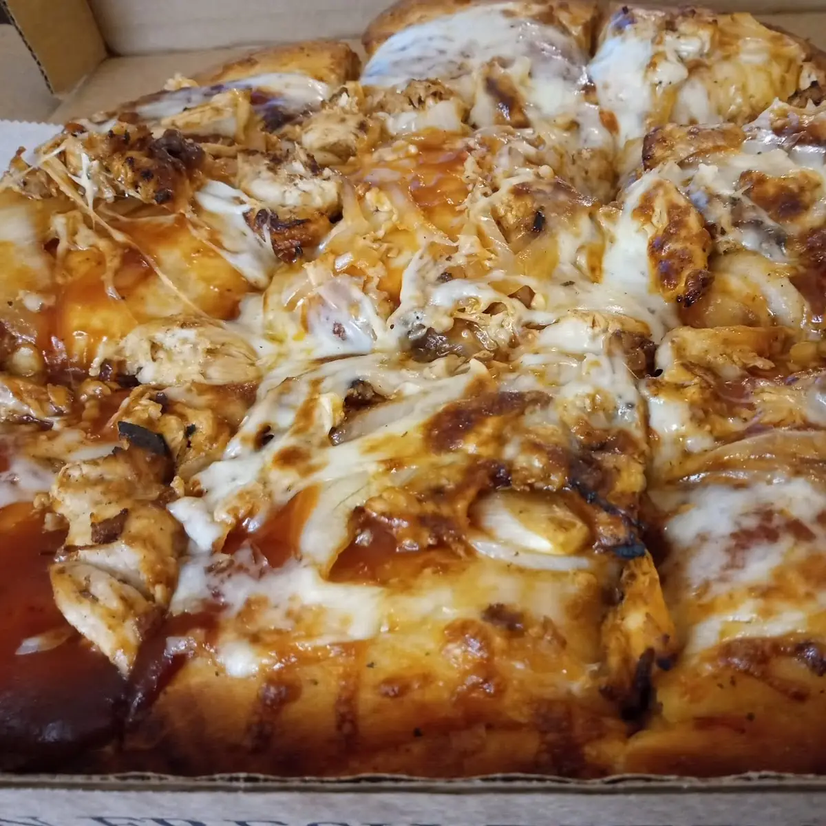10 Sicilian BBQ Chicken Pizza