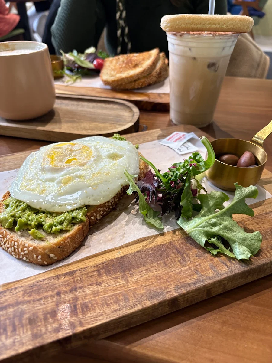 Highlights, Olive Branch Cafe