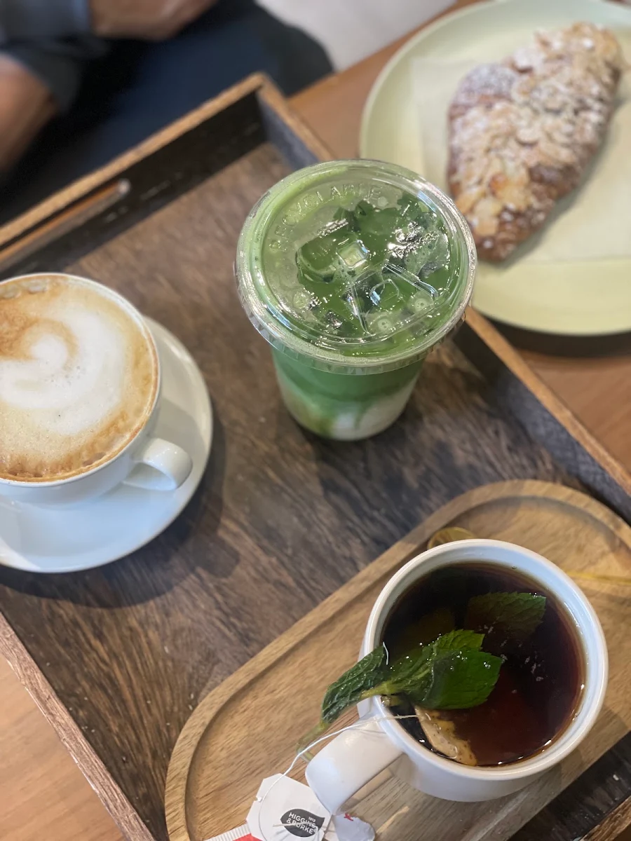 Highlights, Olive Branch Cafe