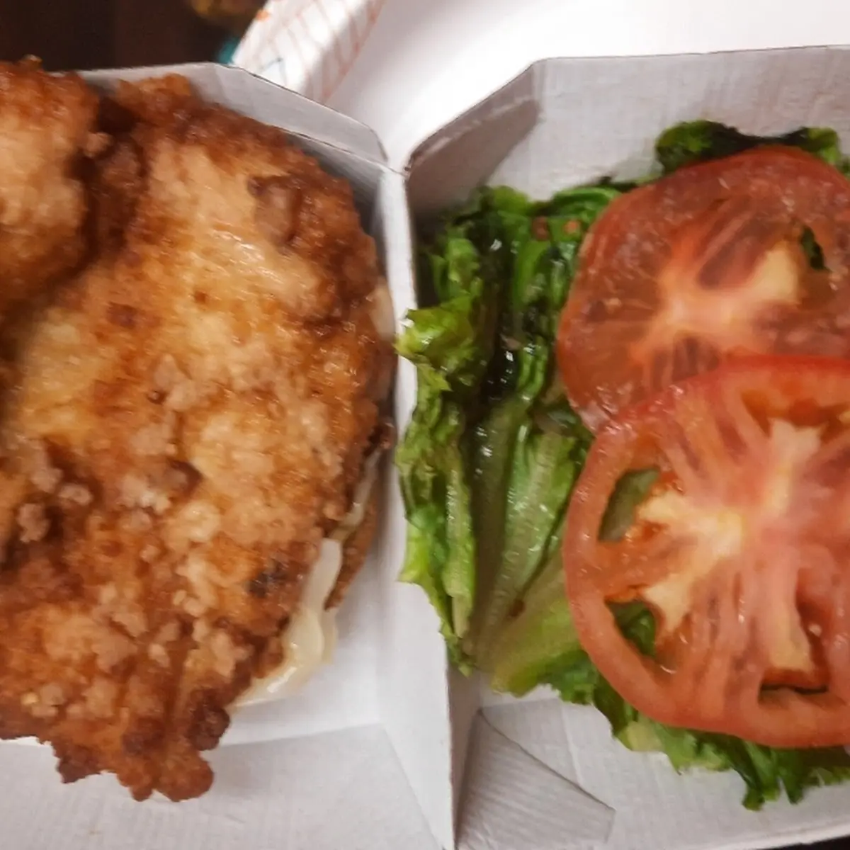Deluxe Chicken Sandwich