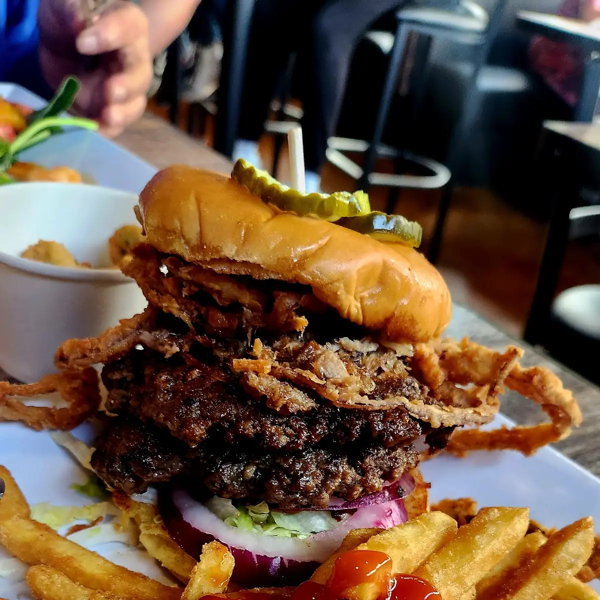 Smash Burger with Pull Pork