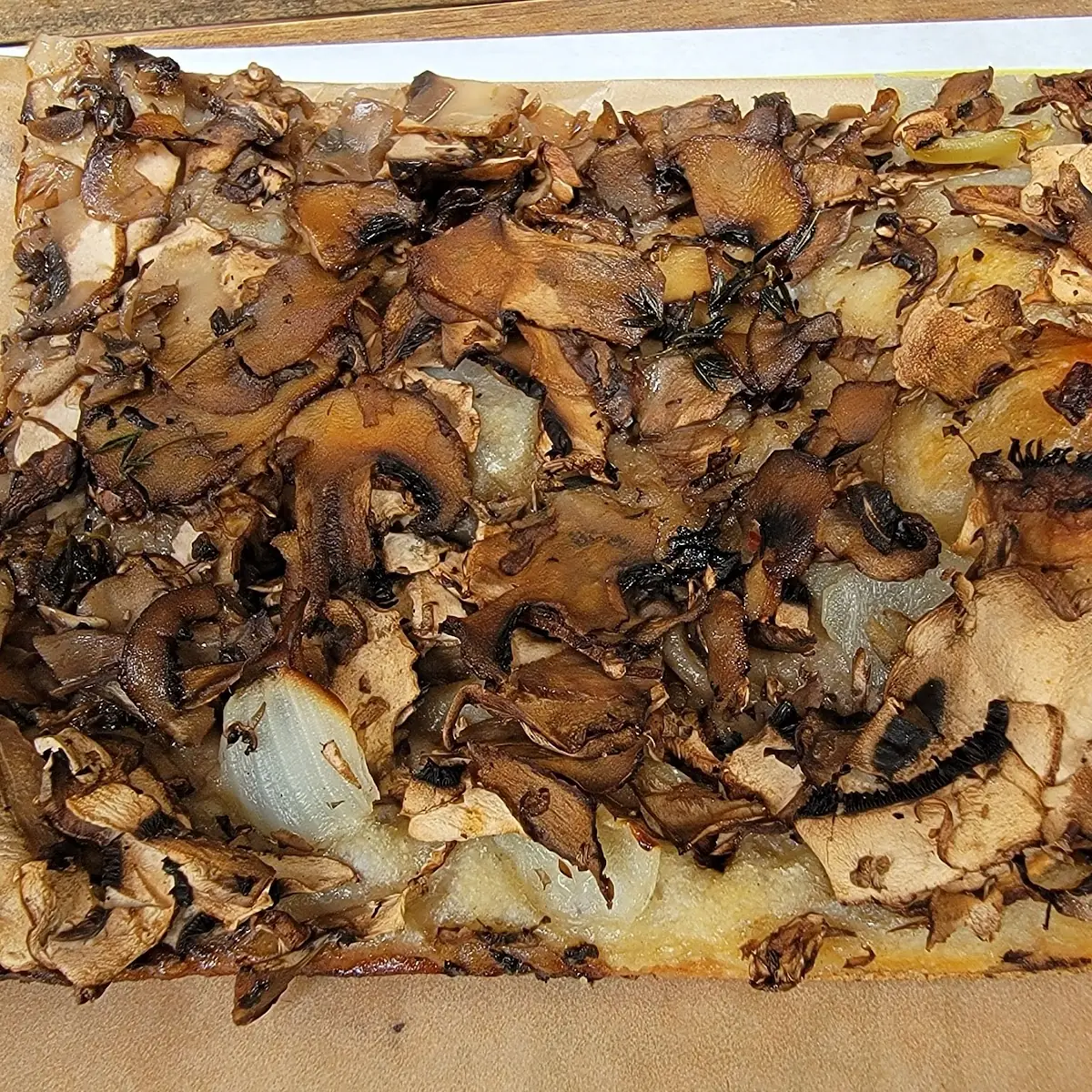 Whole Funghi Pizza
