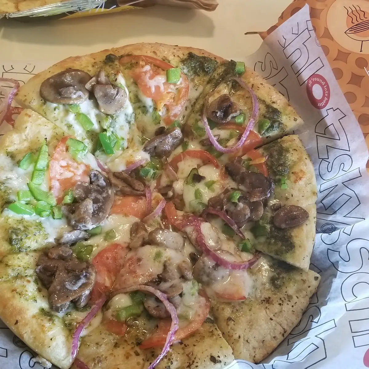 Fresh Veggie Pizza No Black Olives