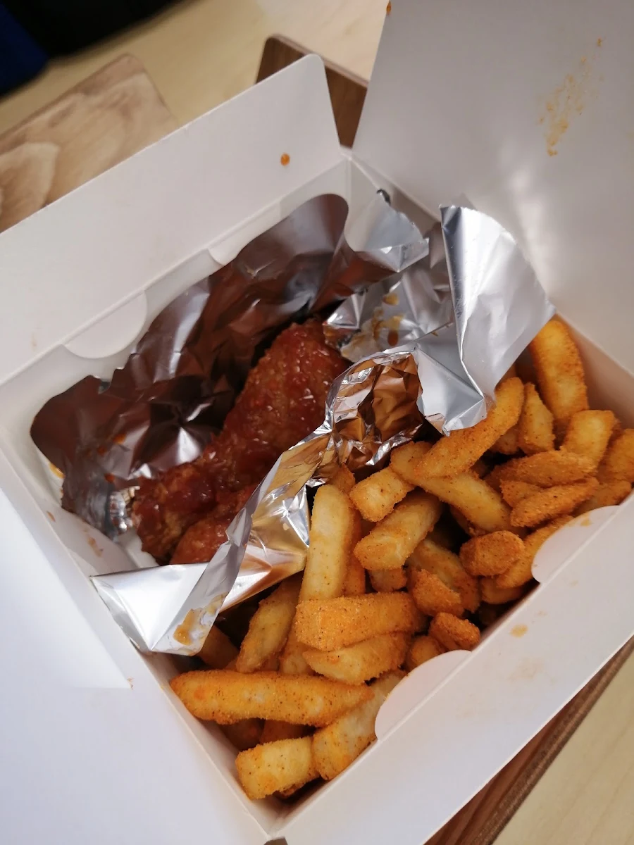 Highlights, WOW Chicken (Ponoka)